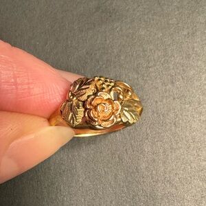 Black Hills Gold Rose Ring